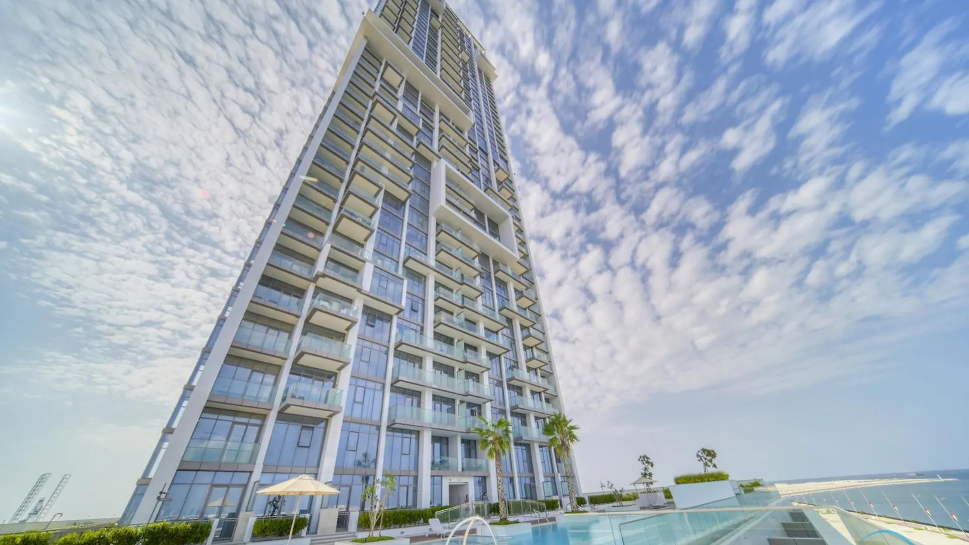 Serene 1Br At The Anwa By Omniyat Dubai Maritime City By Deluxe Holiday Homes Apartment
